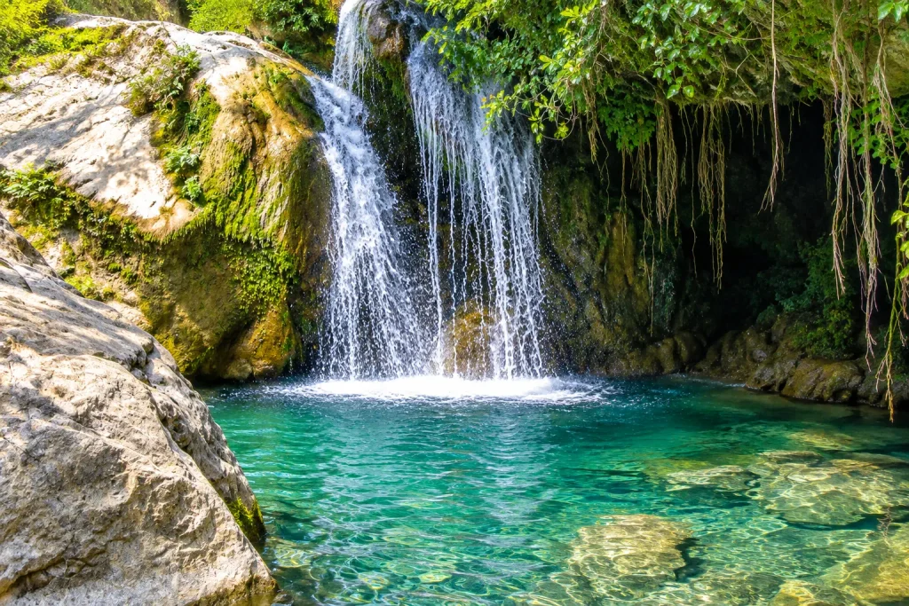 Phool Chatti Waterfall